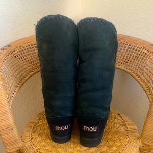 *SOLD* MOU tall boots, size 38; in great condition